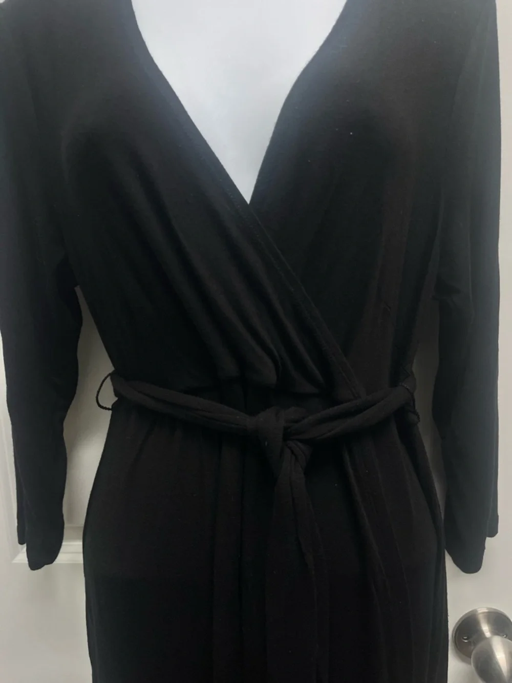 Gap Maternity Black Faux Wrap Midi Dress with Belt Size L - Picture 3 of 9